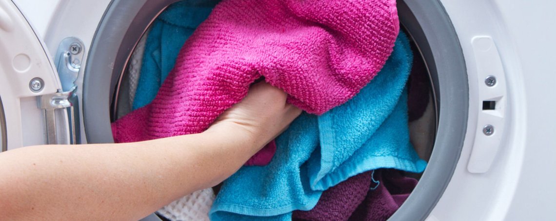 Renkleri Karışan Çamaşır Nasıl Temizlenir ?