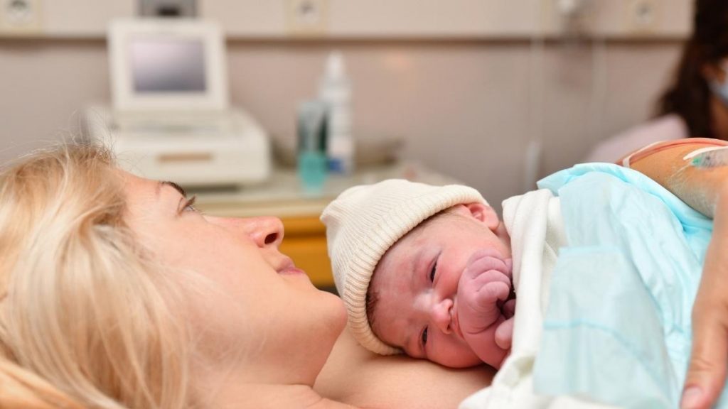 Yeni Doğan Bebeğin Ailesine Ne Denir?